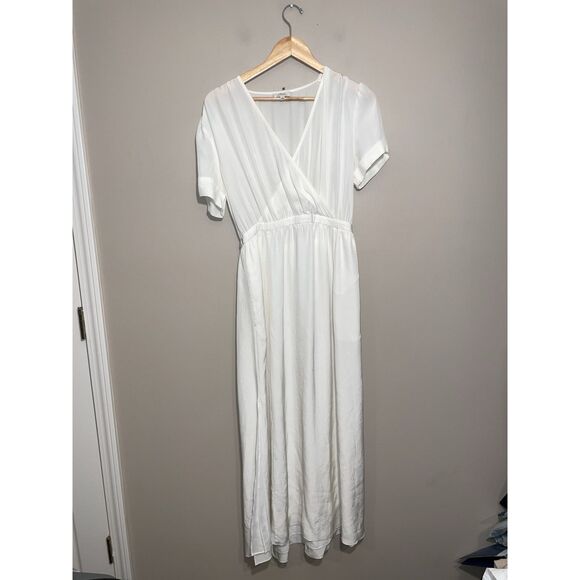 Wilfred Aritzia Max Dress Women’s Medium Short Sleeve Side‎ Slits White - Picture 2 of 5